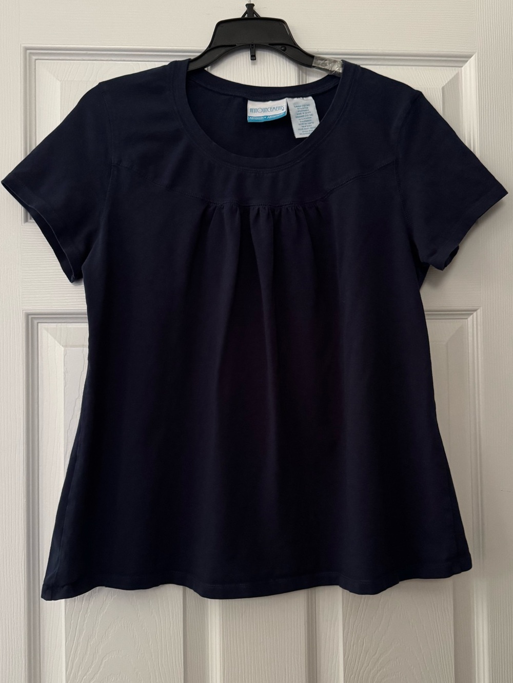 Announcements maternity top